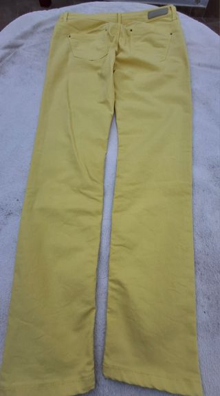 Pantalón mujer T 42. Medidas en descripción