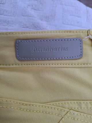 Pantalón mujer T 42. Medidas en descripción