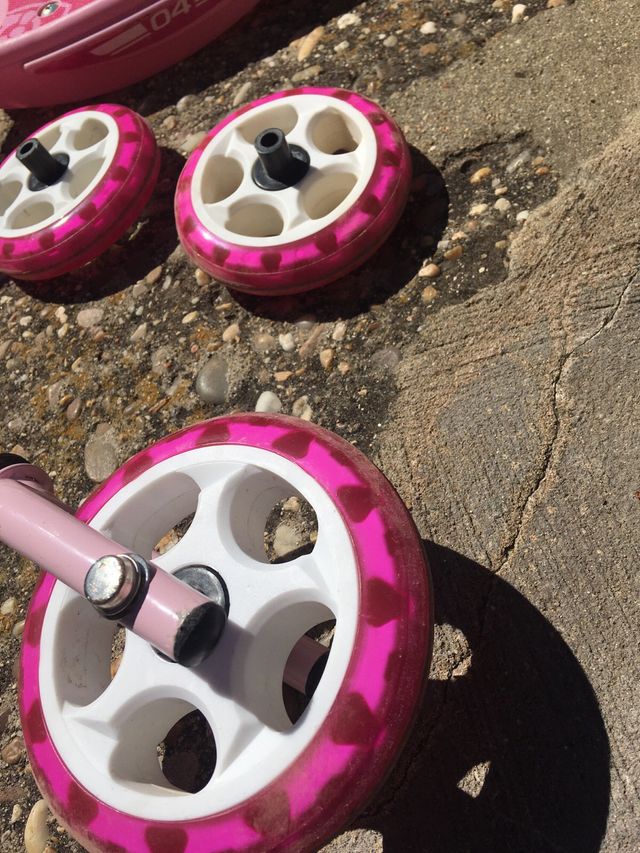 Patin niña 3 ruedas patrulla