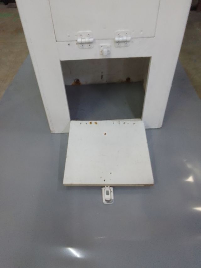 MODELLO DI BARCA COME SI VEDE NELLE FOTO E