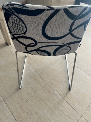 4 Sillas de salon