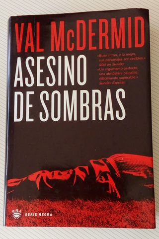 Asesino de sombras (NOVELA POLICÍACA) (Spanish Edi