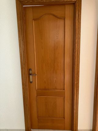 9 puertas de madera con marcos