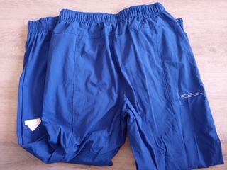 Pantalón Adidas, talla M