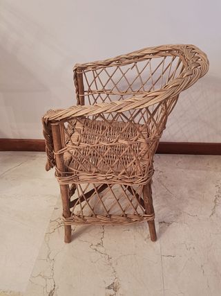 Silla aretsanal de mimbre
