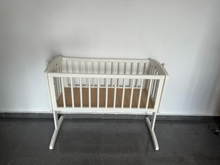 Minicuna con balanceo 
