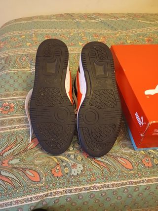 Puma Rebound Joy Blanca-Roja-Negra