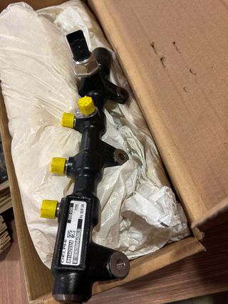 TUBO DISTRIBUIDOR COMBUSTIBLE SENSOR PRESION REF