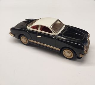 Modellino vintage auto nera in metallo