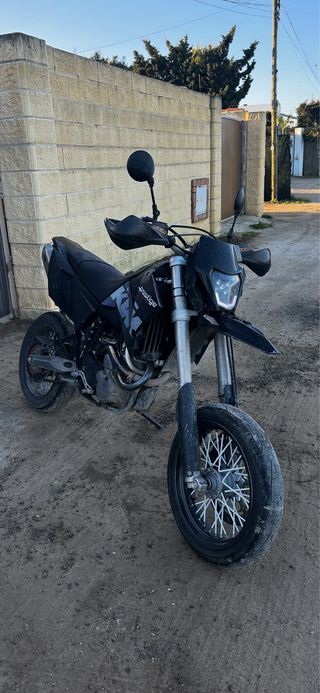 KTM 640 Supermotard