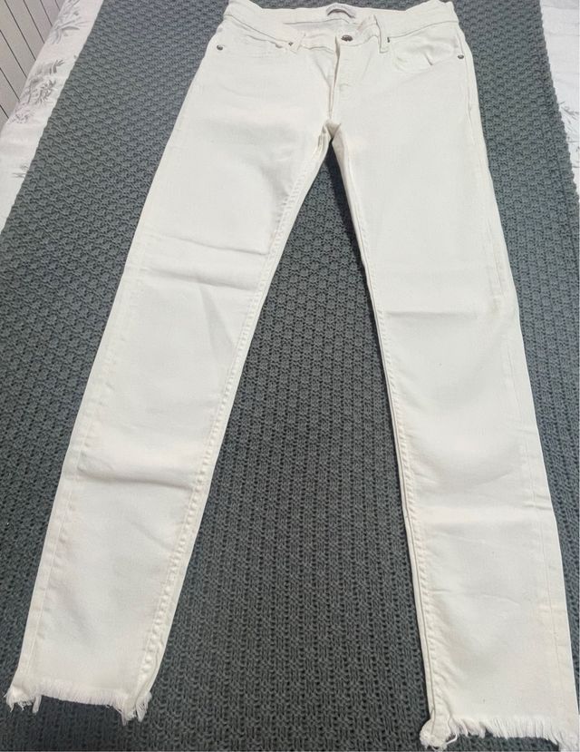 Pantalon blanco Zara pitillo