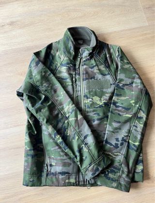 Cazadora Militar