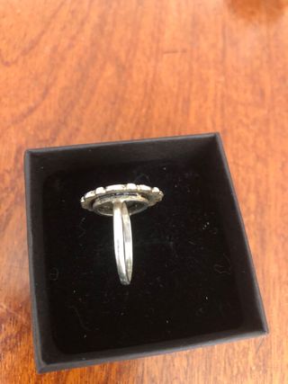Anillo de plata