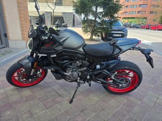Ducati Monster 937. Limitada Carnet A2.