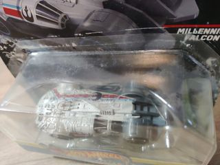 Hot wheels halcón milenario carships ed 