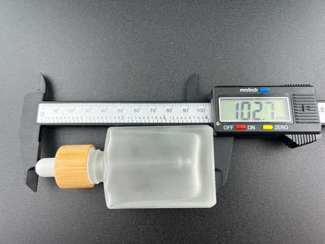 Bottiglia in vetro smussato