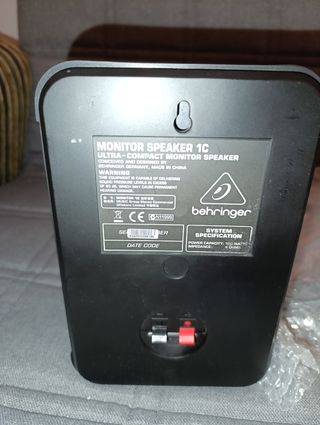 Pareja de altavoces de estudio  pasivos behringer