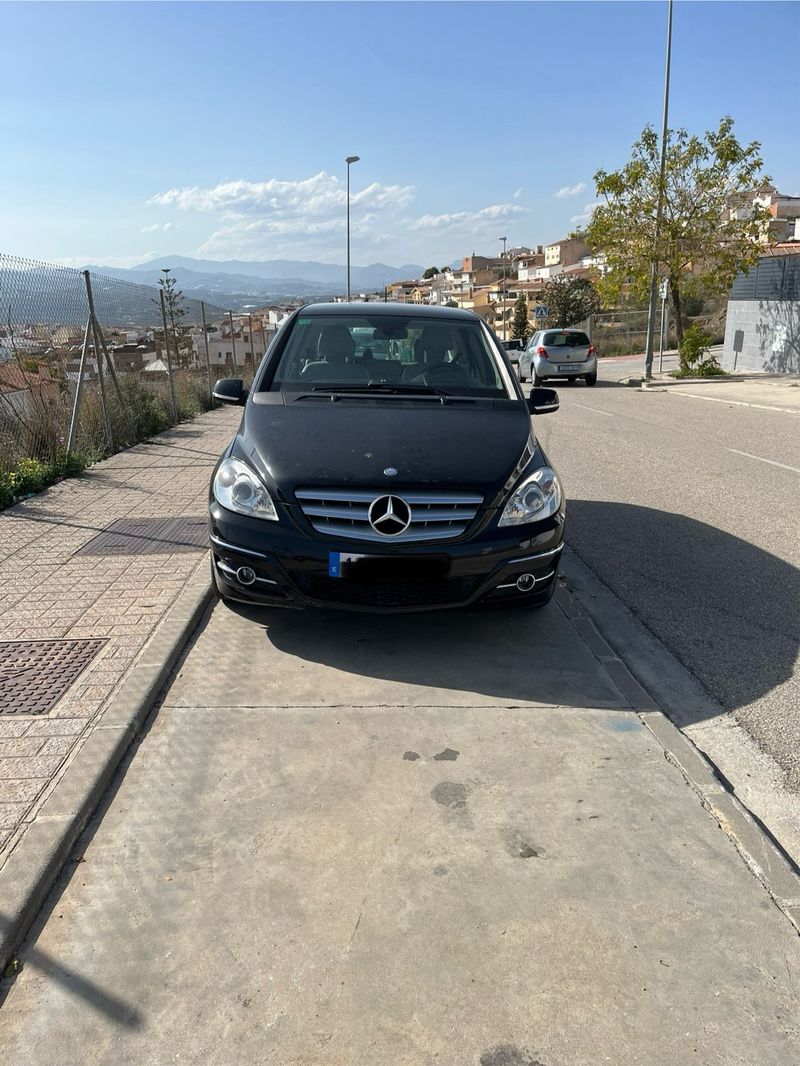 Mercedes-Benz B200 2009 140CV - foto 1