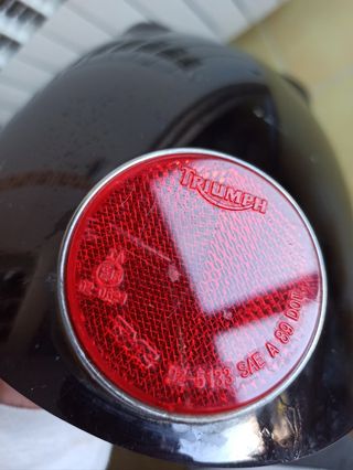 Guardabarros trasero Triumph Bonneville