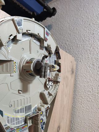 Halcón milenario de juguete años 90