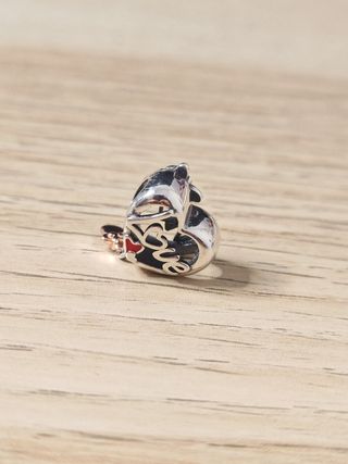 Charm corazón Mamá Minnie Mouse Disney