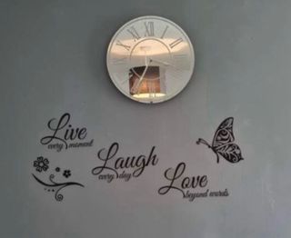 Adhesivo decorativo nuevo