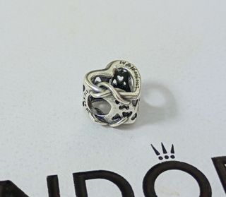 Charm Corazón Infinito Te Quiero Mamá.