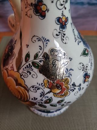 ANTIGUO JARRON, MANTEQUILLERA FRANCESA Y TETERA