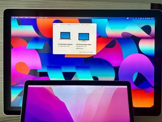 Apple Cinema Displey 24”