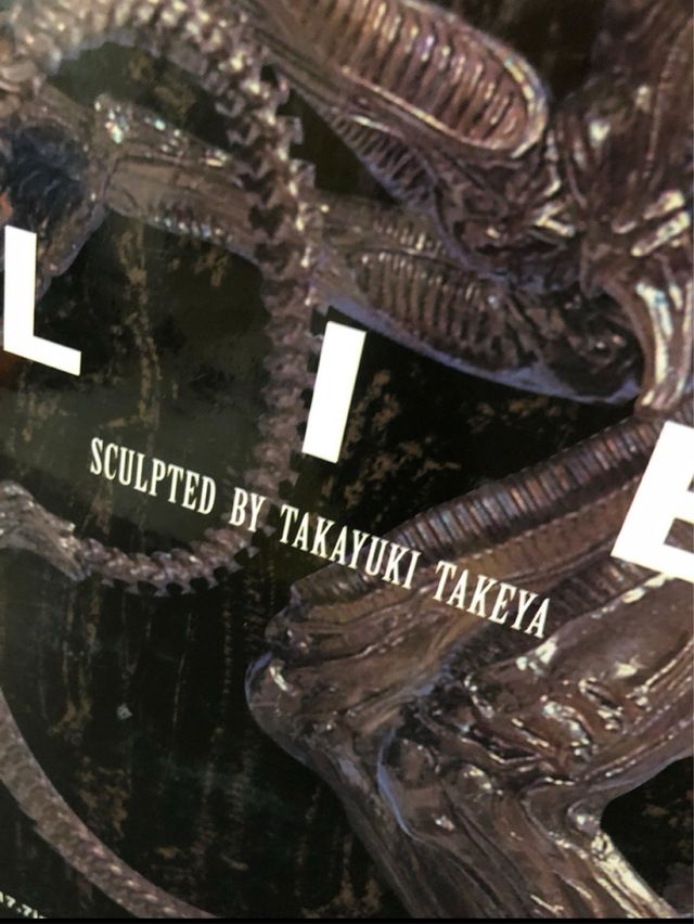 ALIEN Takeya Artstorm/Caratteristica