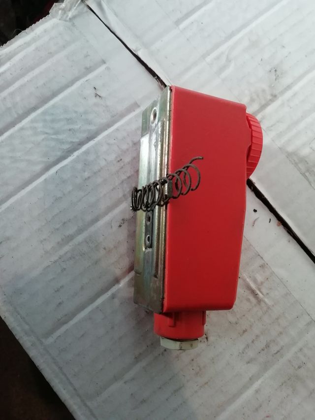 Termostato de contacto Roca