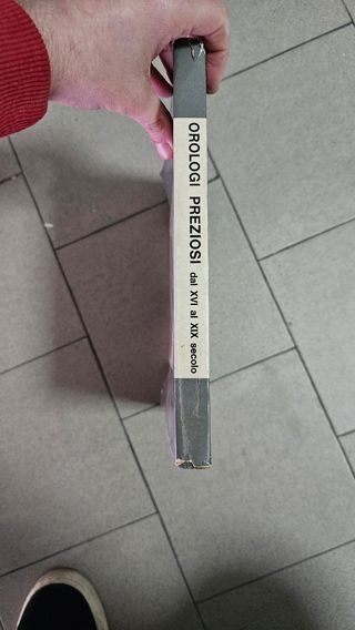 Libro: orologi preziosi dal XVI al XIX