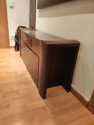 Recibidor madera mengüe