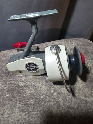 Carrete antiguo pesca 