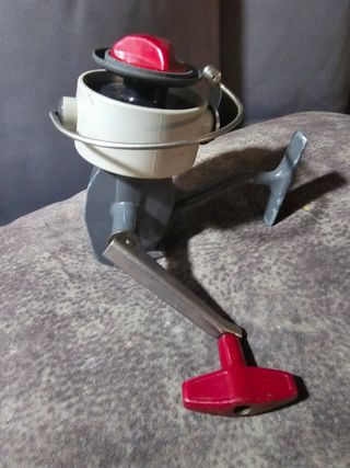 Carrete antiguo pesca 