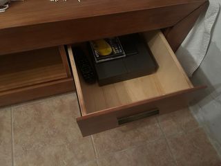 Mueble tv madera maciza