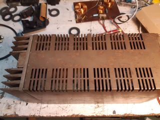 Amplificador quad 303