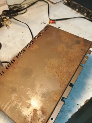 Amplificador quad 303