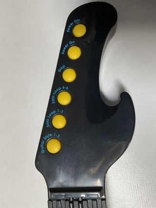 Guitarra “eléctrica” infantil