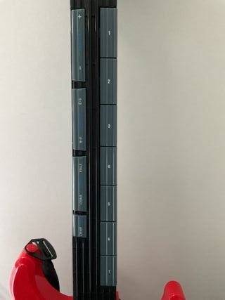 Guitarra “eléctrica” infantil