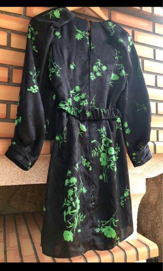 Vestido Zara estilo oriental