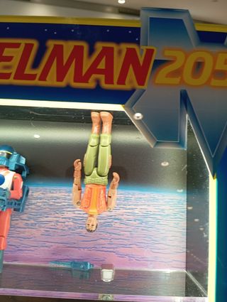 VITRINA MADELMAN 2050