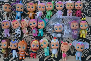 Colección llaveros bebés llorones