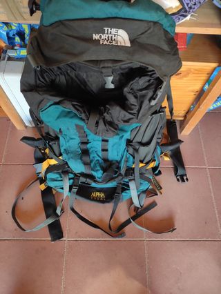 Mochila para alpinismo de varios días