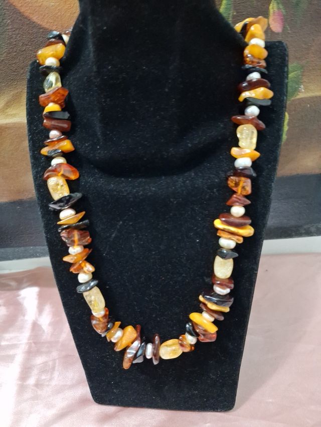Collana in vera ambra e perle lunga cm80.