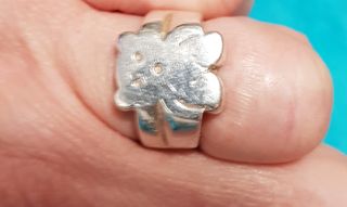 Anillo plata tous