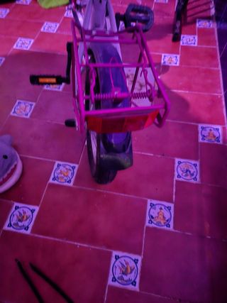 Bicicleta niña se cambia