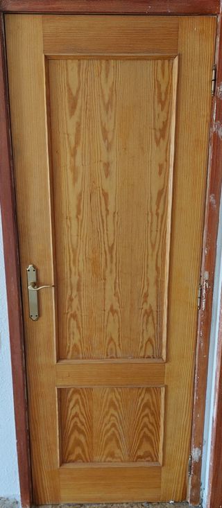 4 Puertas interiores abatibles