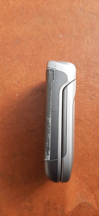 Teléfono móvil Nokia 2760