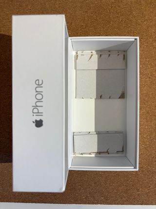 iPhone 6 64GB con accesorios nuevos